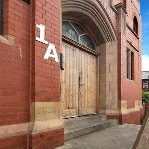 Elegant Church Conversion Close To Tower Apartment